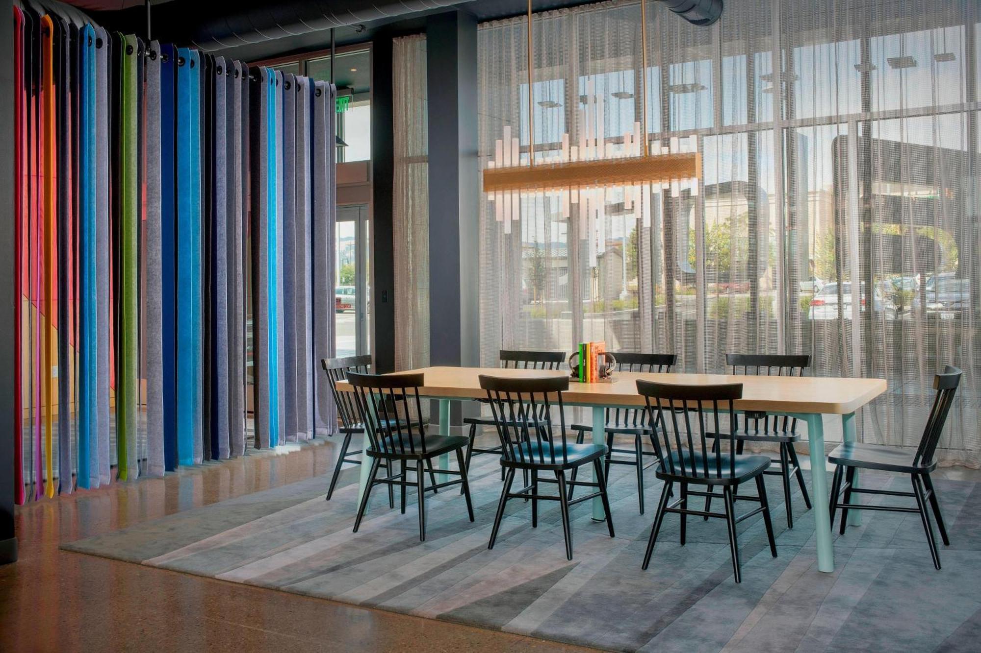 Aloft Indianapolis Downtown Ξενοδοχείο Εξωτερικό φωτογραφία